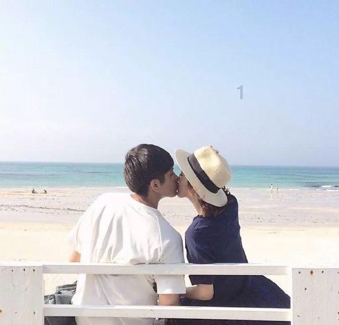解疑答惑,尽在小额贷款公司的客户是行长介绍的行长属于违法吗