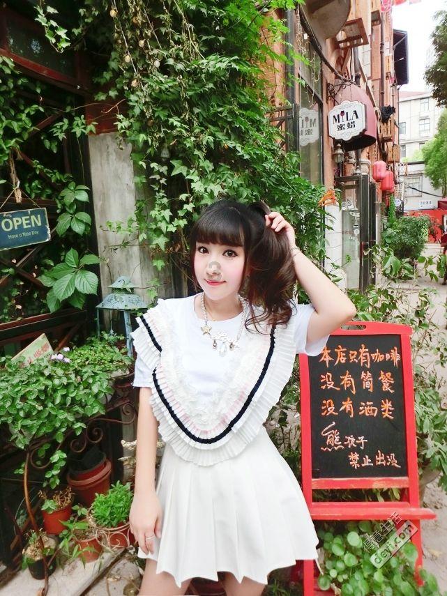 快乐游乐园女孩