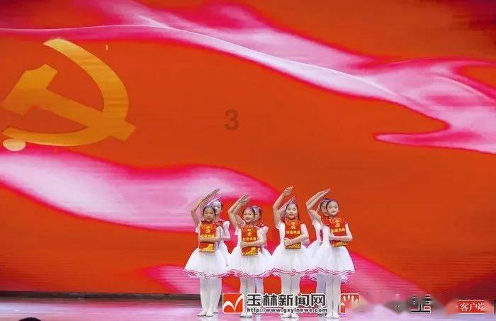 3人调整!国足对卡塔尔首发出炉,韦世豪亚洲杯首秀,武磊替补